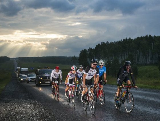 Gelungene Premiere beim längsten Radrennen der Welt – das „Red Bull Trans Siberian Extreme“